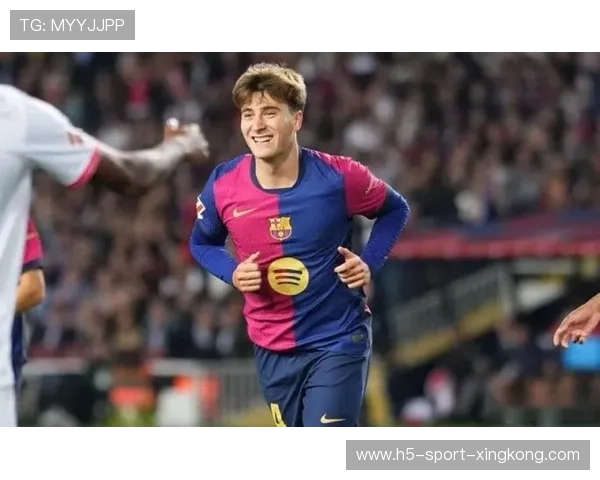 西甲巴萨替补登场点燃比赛，主场气氛沸腾